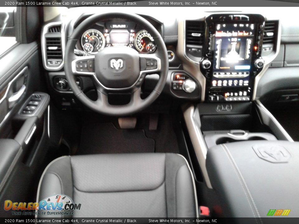 2020 Ram 1500 Laramie Crew Cab 4x4 Granite Crystal Metallic / Black Photo #26