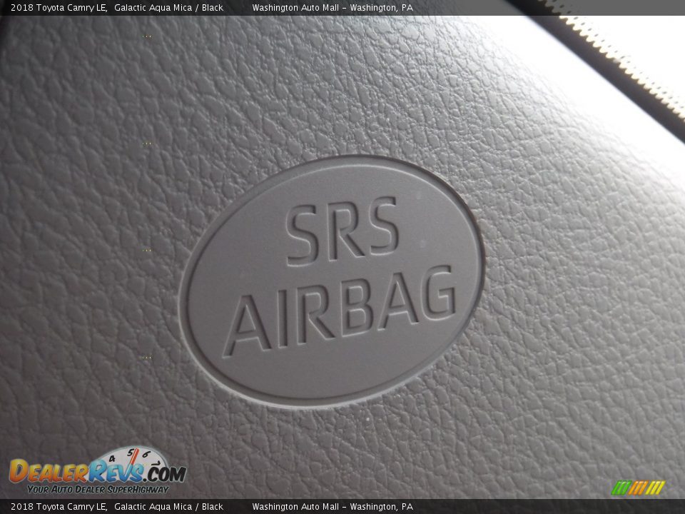 2018 Toyota Camry LE Galactic Aqua Mica / Black Photo #20