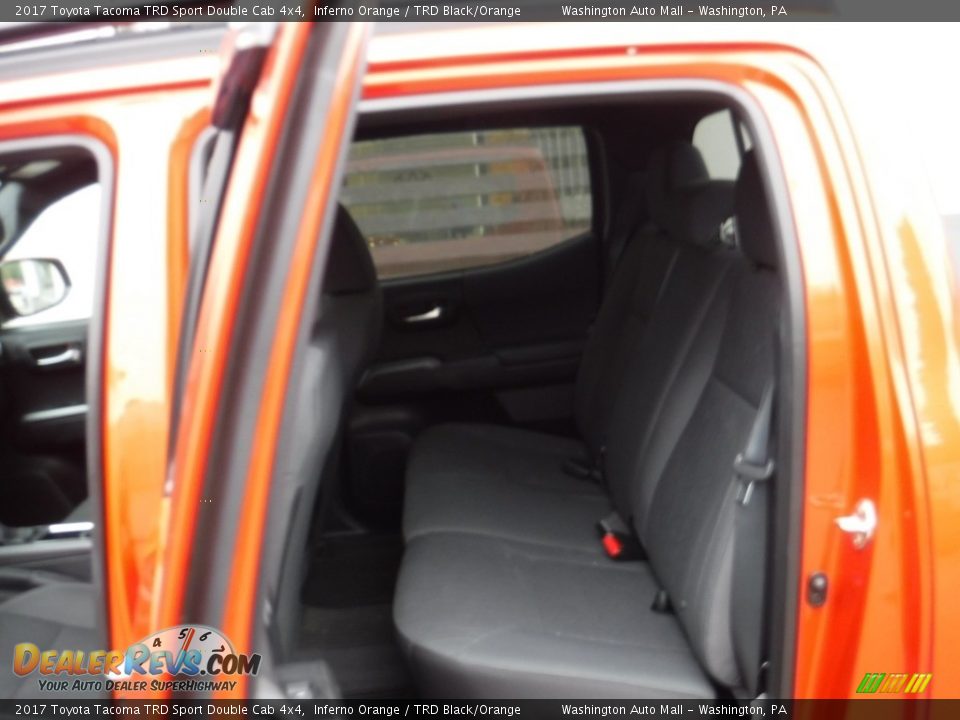 2017 Toyota Tacoma TRD Sport Double Cab 4x4 Inferno Orange / TRD Black/Orange Photo #30
