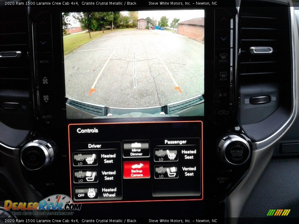 2020 Ram 1500 Laramie Crew Cab 4x4 Granite Crystal Metallic / Black Photo #24