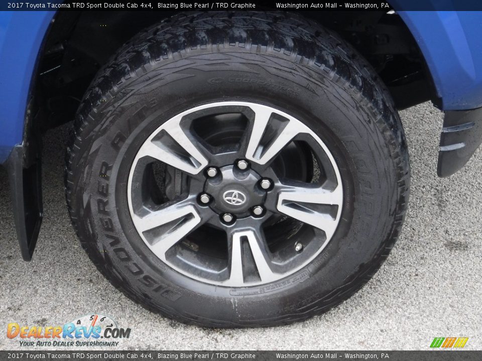 2017 Toyota Tacoma TRD Sport Double Cab 4x4 Blazing Blue Pearl / TRD Graphite Photo #3