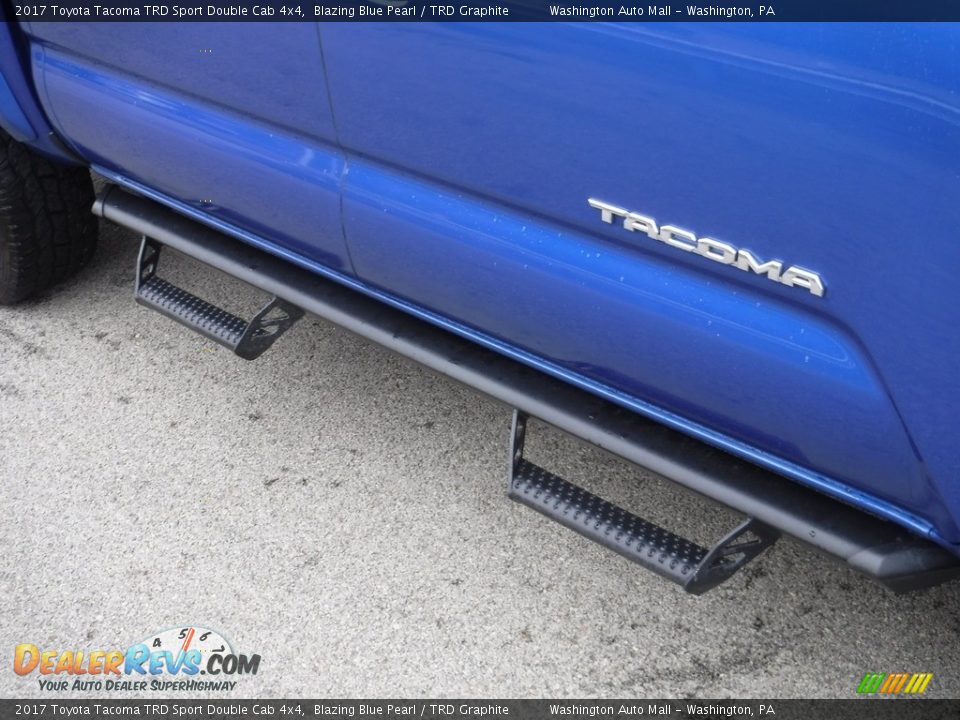 2017 Toyota Tacoma TRD Sport Double Cab 4x4 Blazing Blue Pearl / TRD Graphite Photo #4