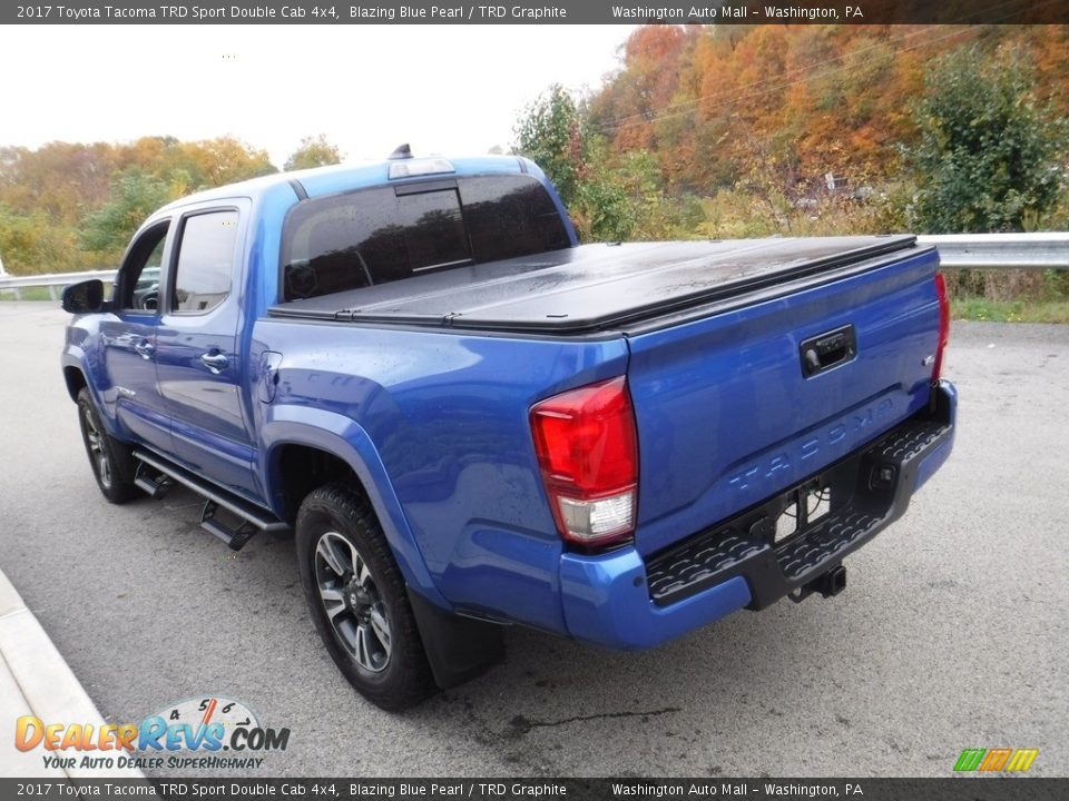 2017 Toyota Tacoma TRD Sport Double Cab 4x4 Blazing Blue Pearl / TRD Graphite Photo #9