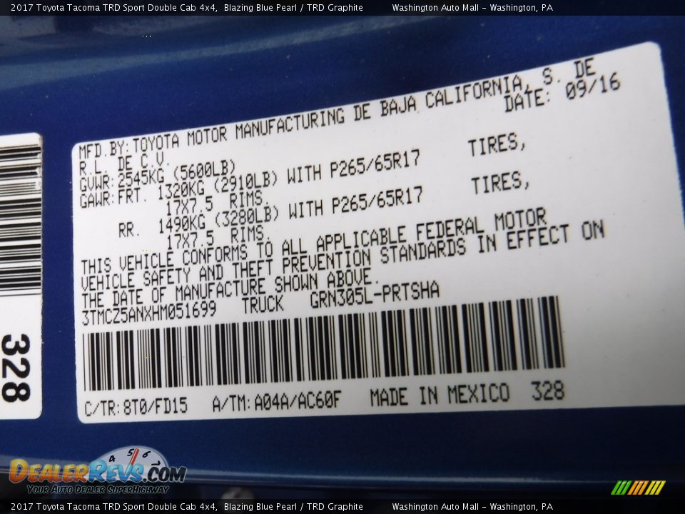 2017 Toyota Tacoma TRD Sport Double Cab 4x4 Blazing Blue Pearl / TRD Graphite Photo #31