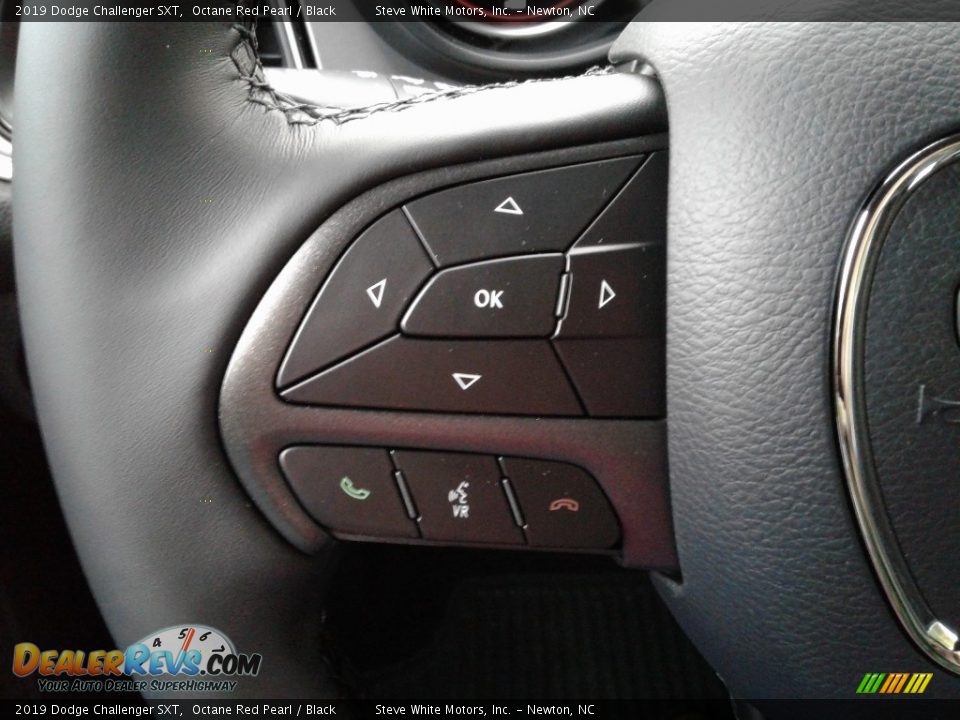 2019 Dodge Challenger SXT Octane Red Pearl / Black Photo #16