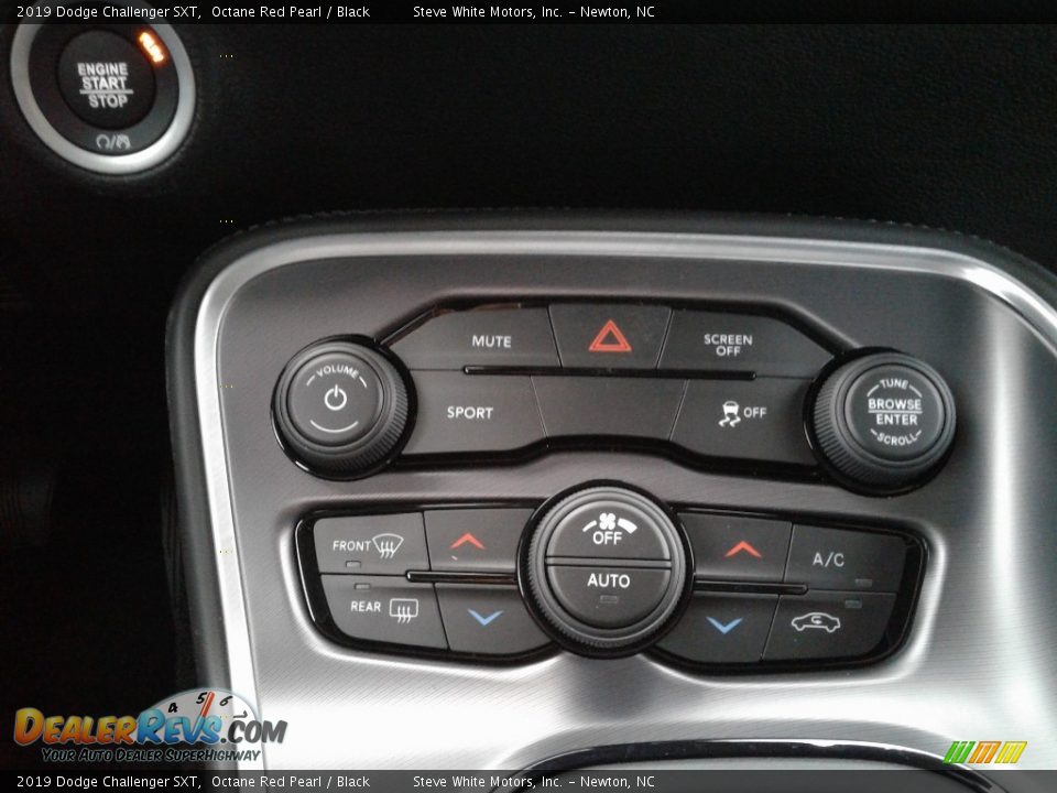 2019 Dodge Challenger SXT Octane Red Pearl / Black Photo #24