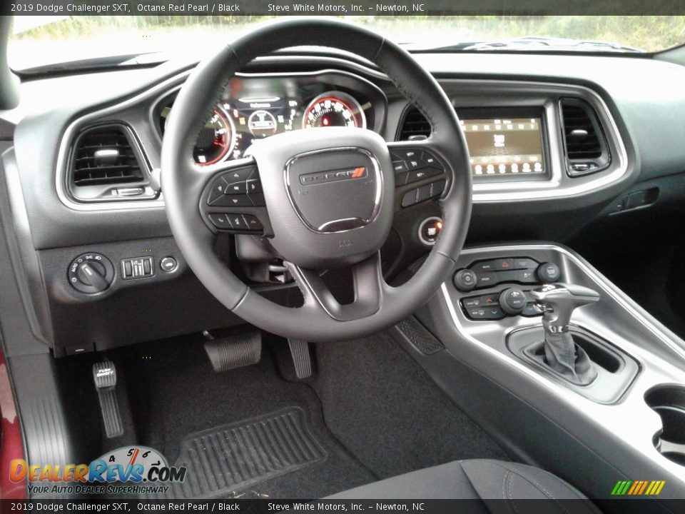 2019 Dodge Challenger SXT Octane Red Pearl / Black Photo #27