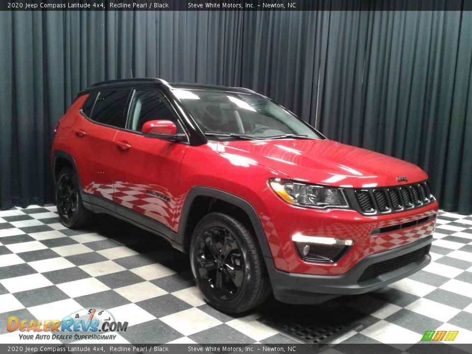 2020 Jeep Compass Latitude 4x4 Redline Pearl / Black Photo #4