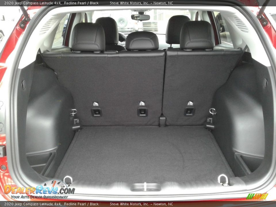 2020 Jeep Compass Latitude 4x4 Redline Pearl / Black Photo #12
