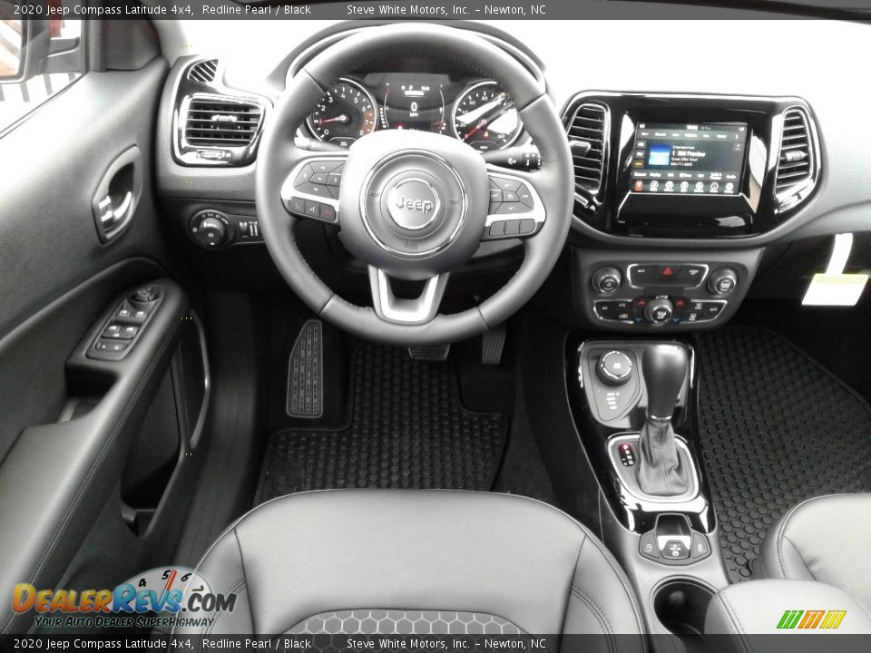 2020 Jeep Compass Latitude 4x4 Redline Pearl / Black Photo #28