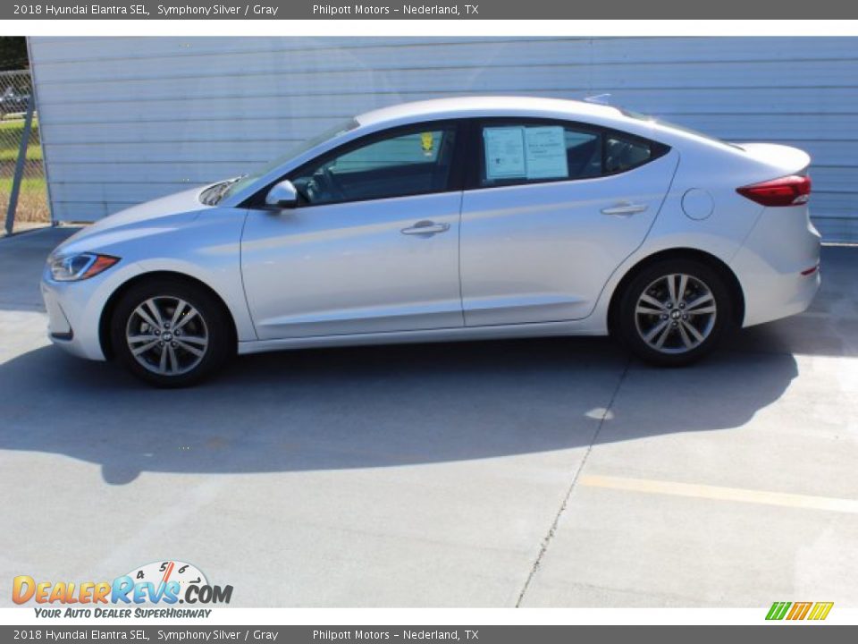 2018 Hyundai Elantra SEL Symphony Silver / Gray Photo #5