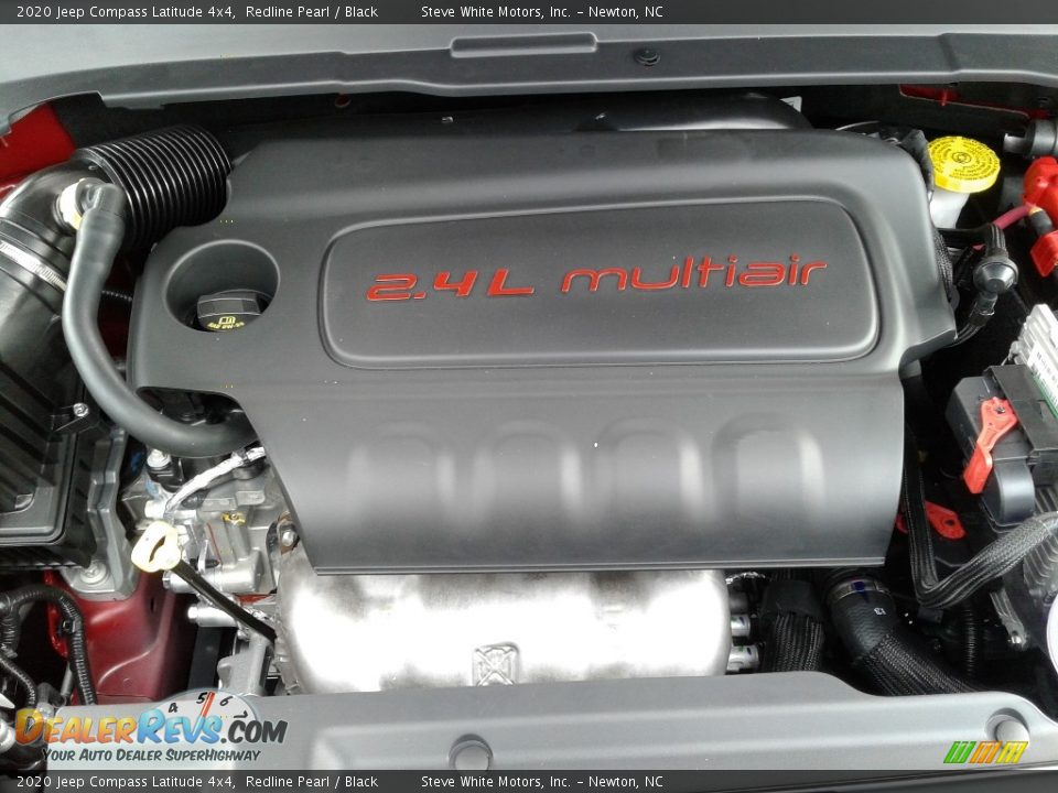 2020 Jeep Compass Latitude 4x4 Redline Pearl / Black Photo #30