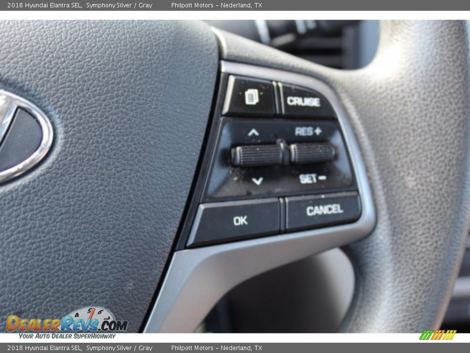 2018 Hyundai Elantra SEL Symphony Silver / Gray Photo #12