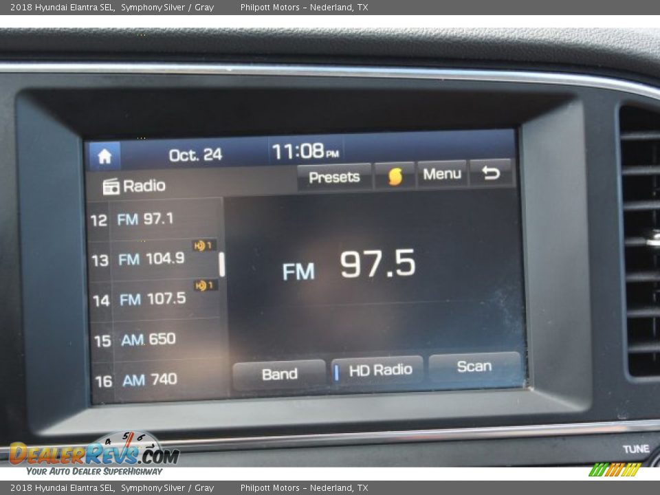 2018 Hyundai Elantra SEL Symphony Silver / Gray Photo #15