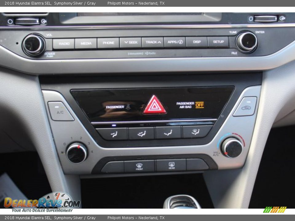 2018 Hyundai Elantra SEL Symphony Silver / Gray Photo #16