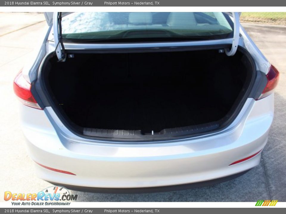 2018 Hyundai Elantra SEL Symphony Silver / Gray Photo #22