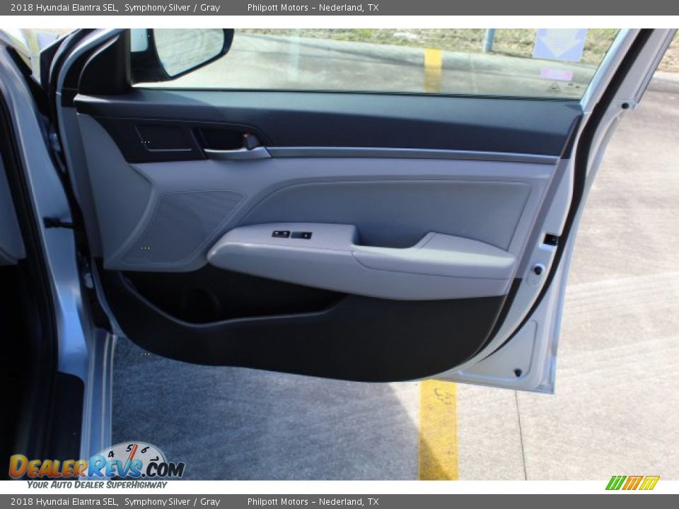 2018 Hyundai Elantra SEL Symphony Silver / Gray Photo #25