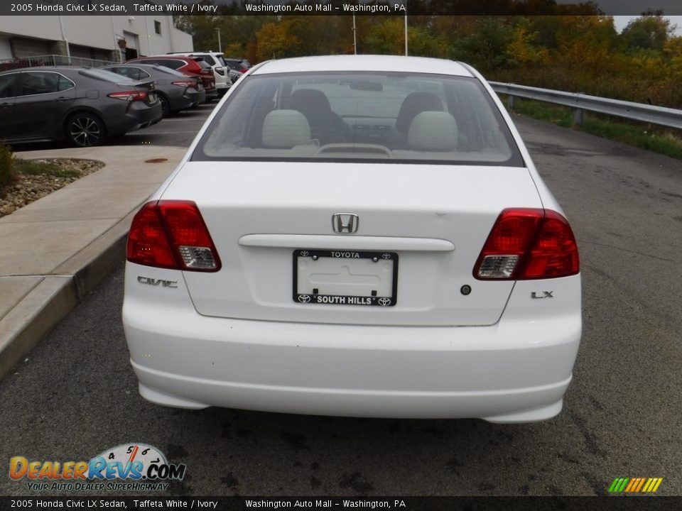 2005 Honda Civic LX Sedan Taffeta White / Ivory Photo #7