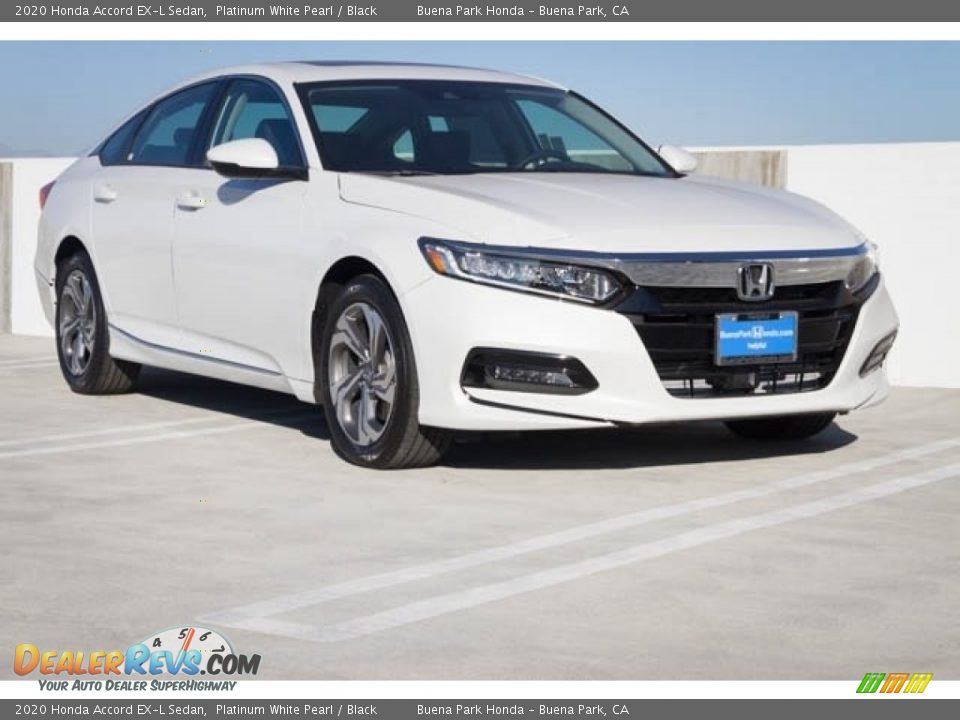 Front 3/4 View of 2020 Honda Accord EX-L Sedan Photo #1