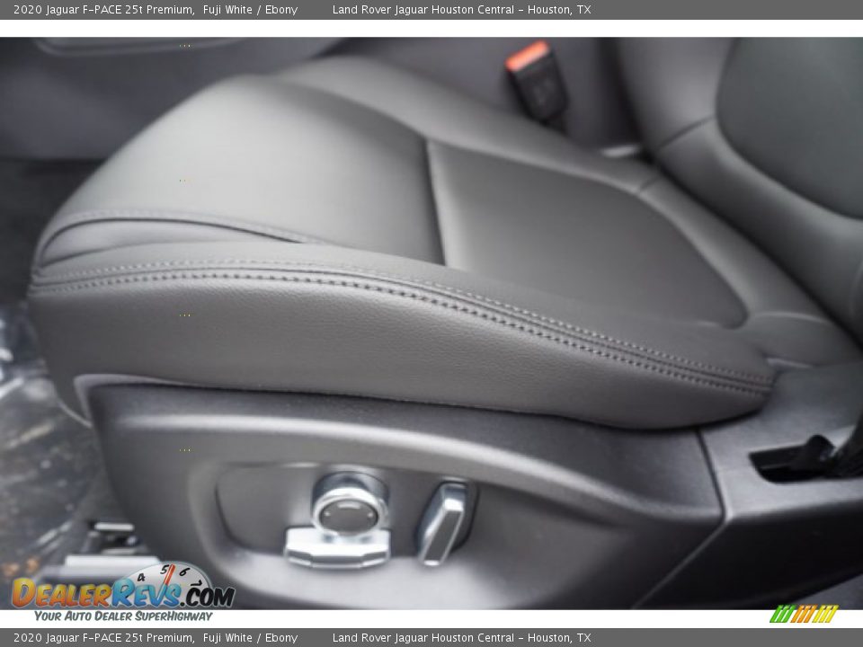 2020 Jaguar F-PACE 25t Premium Fuji White / Ebony Photo #26