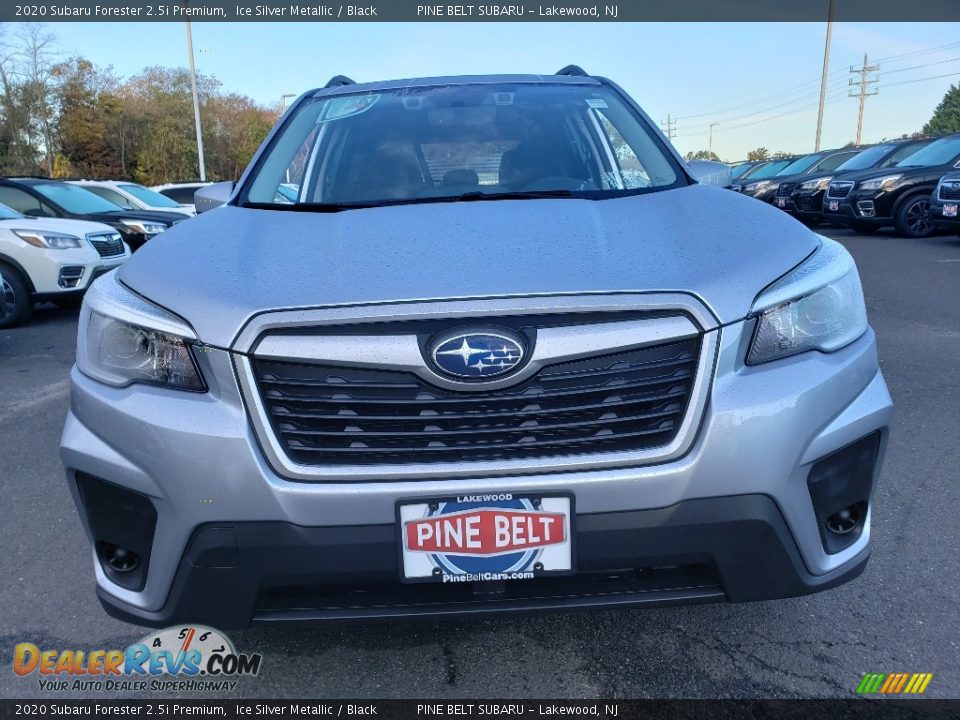 2020 Subaru Forester 2.5i Premium Ice Silver Metallic / Black Photo #2
