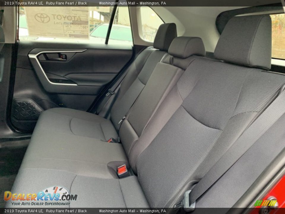 2019 Toyota RAV4 LE Ruby Flare Pearl / Black Photo #7