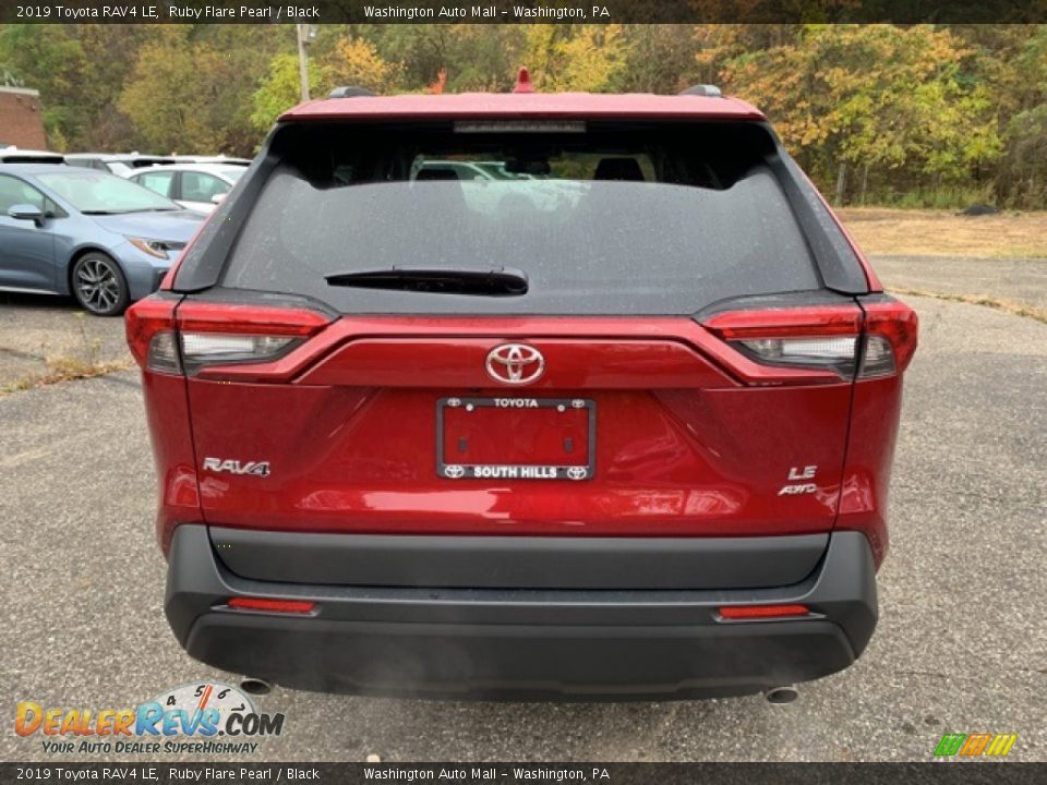 2019 Toyota RAV4 LE Ruby Flare Pearl / Black Photo #10
