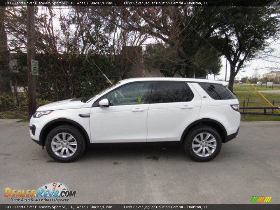 2019 Land Rover Discovery Sport SE Fuji White / Glacier/Lunar Photo #11