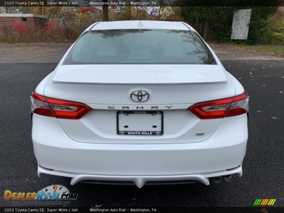 2020 Toyota Camry SE Super White / Ash Photo #9