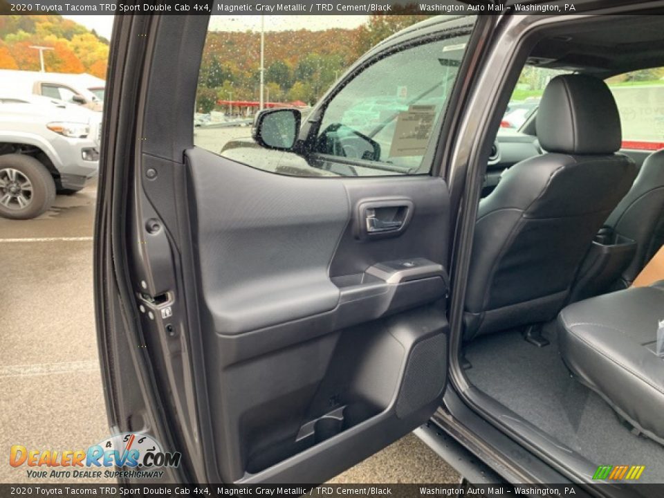 2020 Toyota Tacoma TRD Sport Double Cab 4x4 Magnetic Gray Metallic / TRD Cement/Black Photo #13