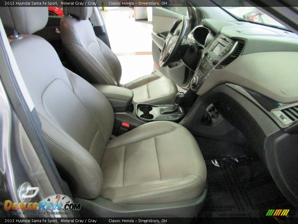 2013 Hyundai Santa Fe Sport Mineral Gray / Gray Photo #17