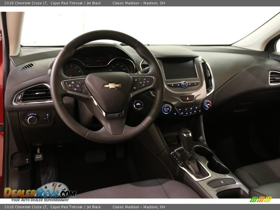 2018 Chevrolet Cruze LT Cajun Red Tintcoat / Jet Black Photo #6