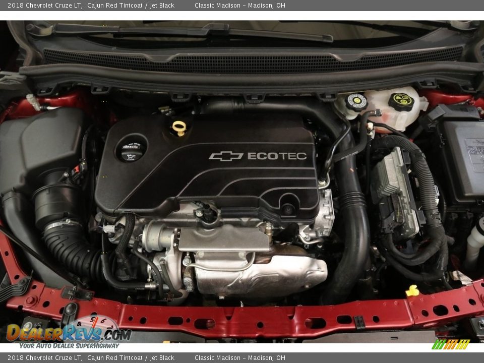 2018 Chevrolet Cruze LT Cajun Red Tintcoat / Jet Black Photo #19