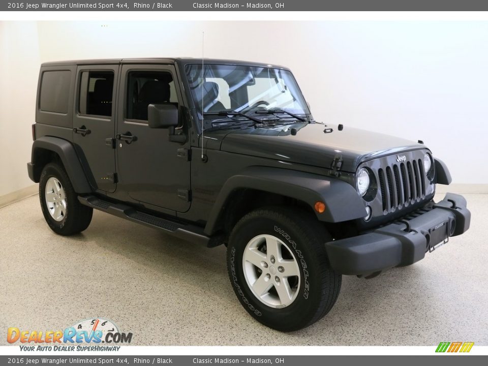 2016 Jeep Wrangler Unlimited Sport 4x4 Rhino / Black Photo #1