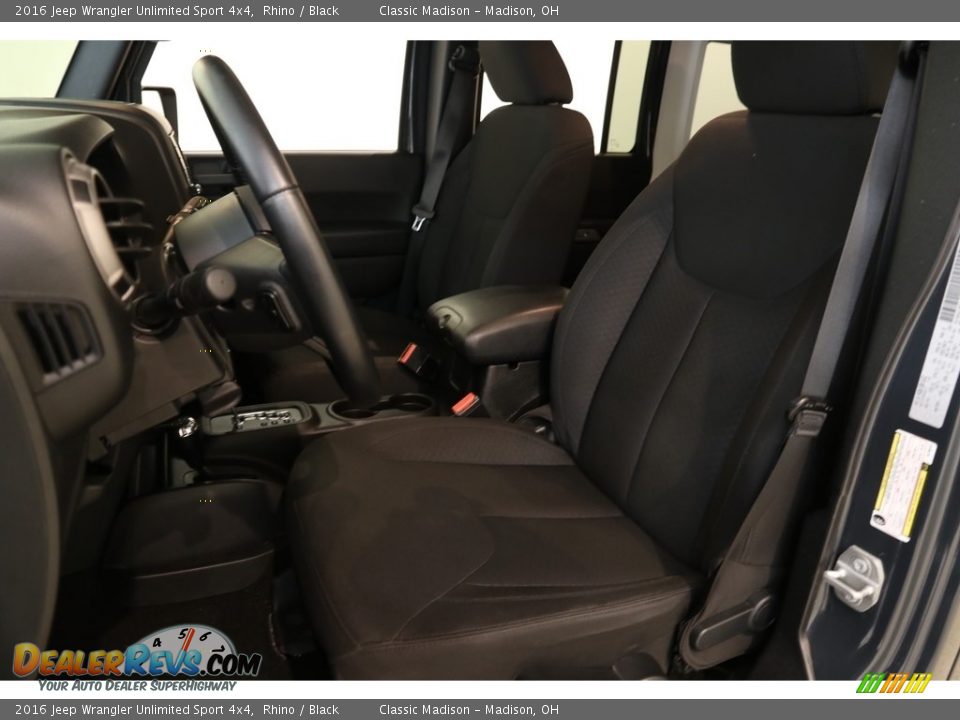 2016 Jeep Wrangler Unlimited Sport 4x4 Rhino / Black Photo #5