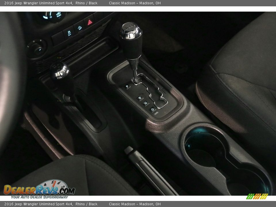 2016 Jeep Wrangler Unlimited Sport 4x4 Rhino / Black Photo #13