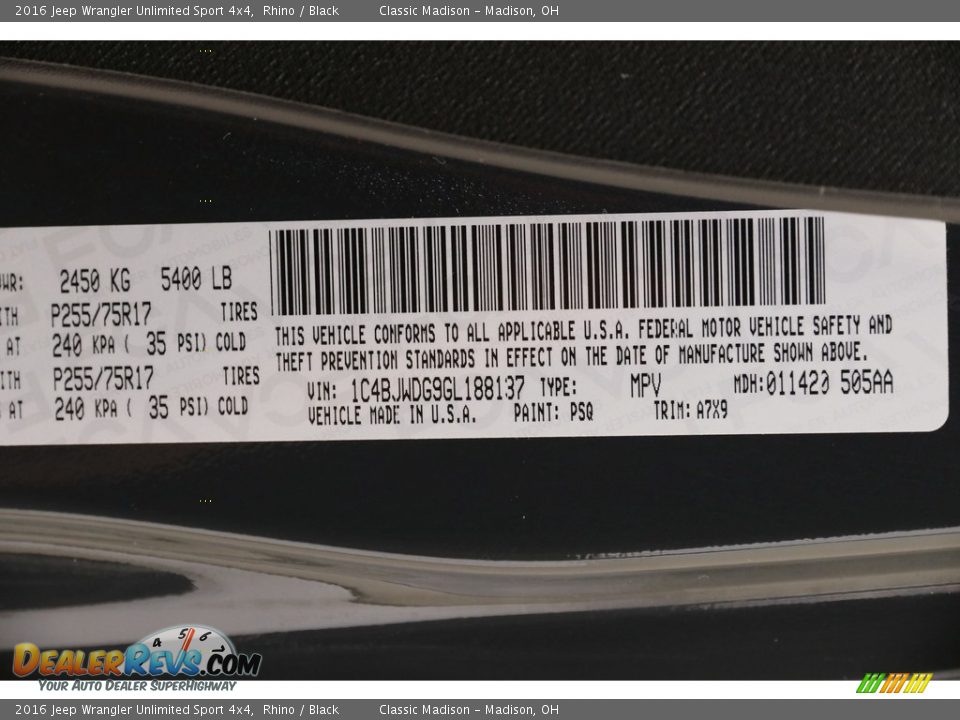 2016 Jeep Wrangler Unlimited Sport 4x4 Rhino / Black Photo #20