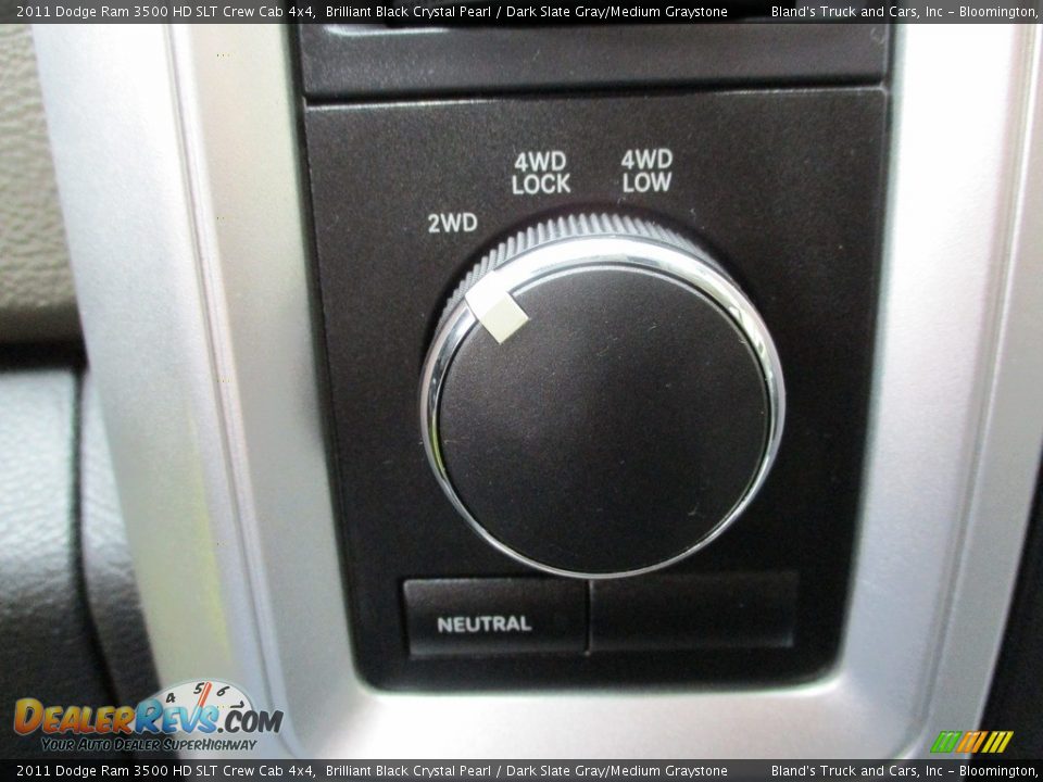 2011 Dodge Ram 3500 HD SLT Crew Cab 4x4 Brilliant Black Crystal Pearl / Dark Slate Gray/Medium Graystone Photo #21