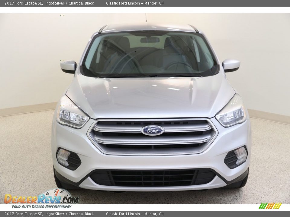 2017 Ford Escape SE Ingot Silver / Charcoal Black Photo #2