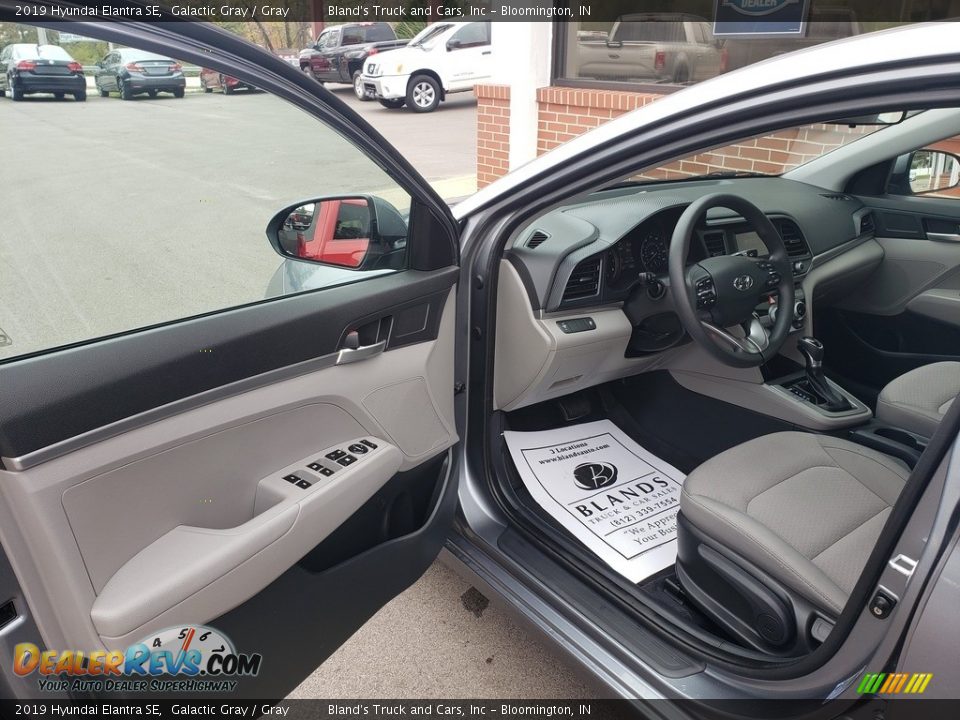 2019 Hyundai Elantra SE Galactic Gray / Gray Photo #3