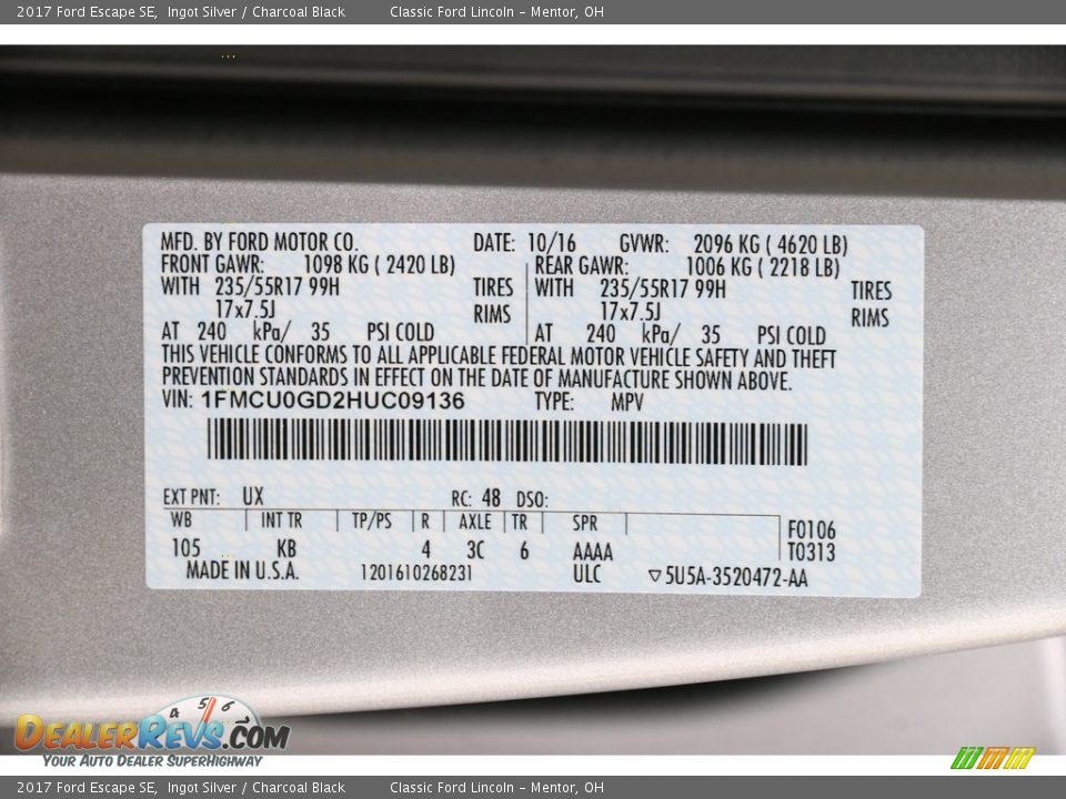 2017 Ford Escape SE Ingot Silver / Charcoal Black Photo #18