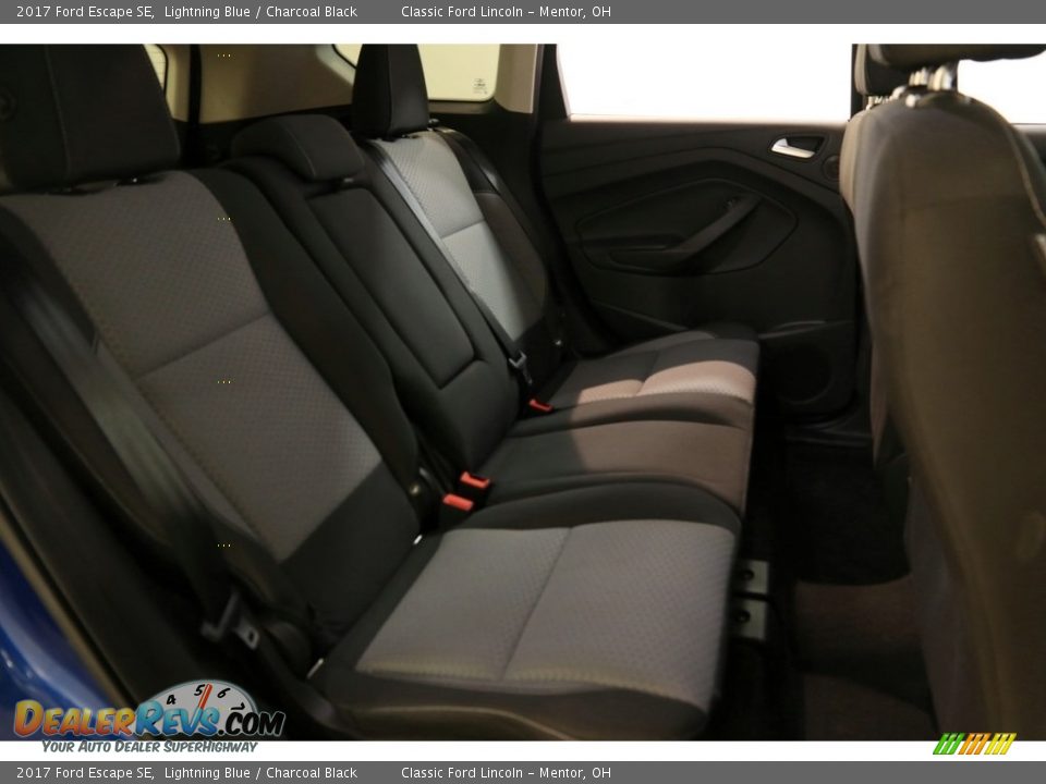 2017 Ford Escape SE Lightning Blue / Charcoal Black Photo #15