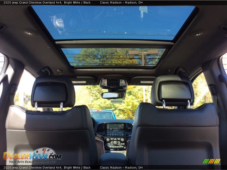 2020 Jeep Grand Cherokee Overland 4x4 Bright White / Black Photo #19