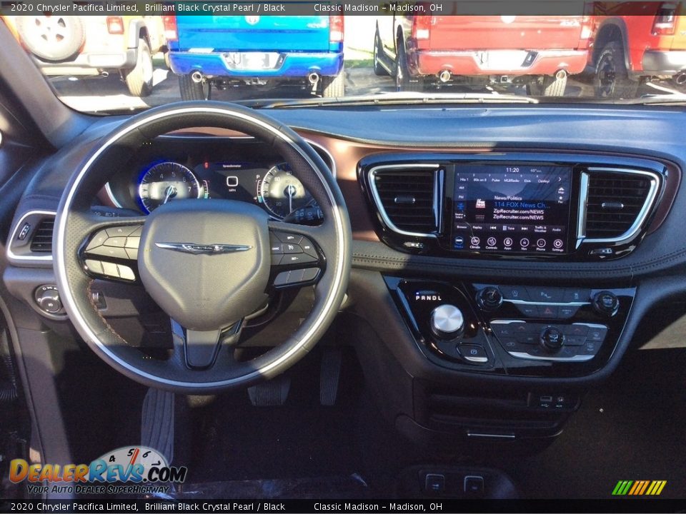 2020 Chrysler Pacifica Limited Brilliant Black Crystal Pearl / Black Photo #3