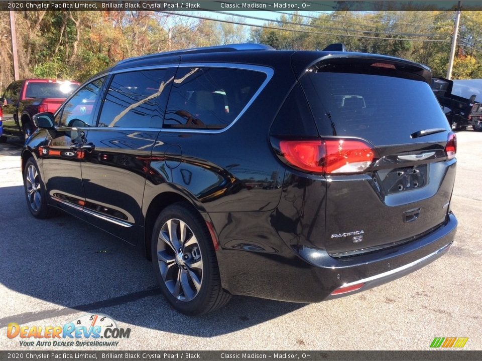2020 Chrysler Pacifica Limited Brilliant Black Crystal Pearl / Black Photo #7