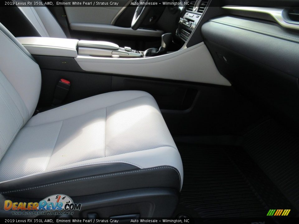 2019 Lexus RX 350L AWD Eminent White Pearl / Stratus Gray Photo #11