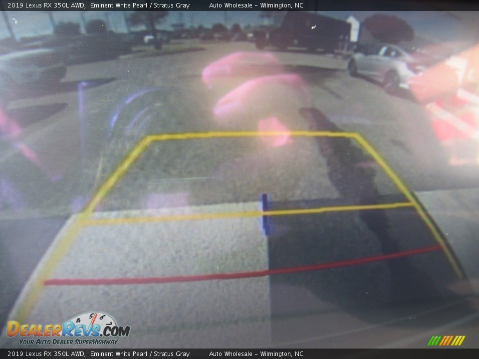 2019 Lexus RX 350L AWD Eminent White Pearl / Stratus Gray Photo #18