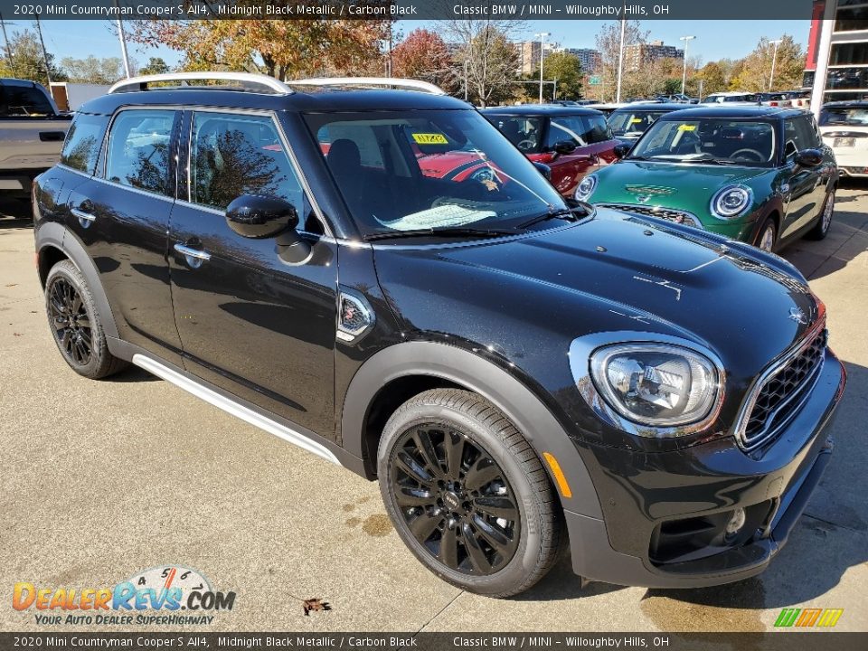 Front 3/4 View of 2020 Mini Countryman Cooper S All4 Photo #1