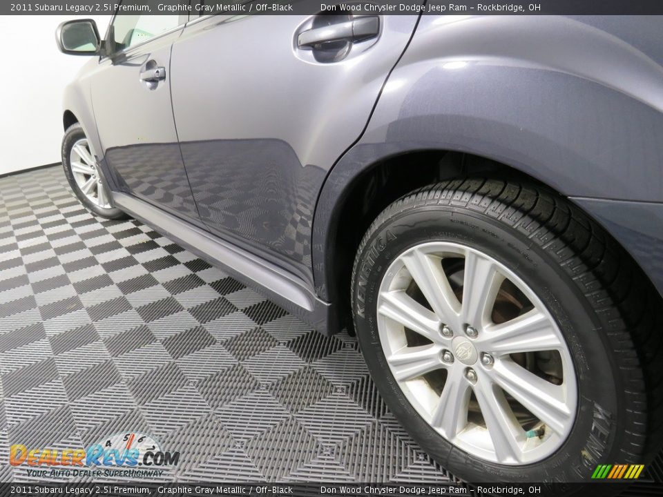 2011 Subaru Legacy 2.5i Premium Graphite Gray Metallic / Off-Black Photo #10