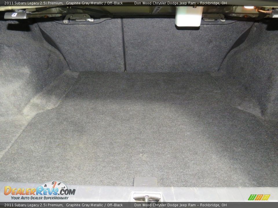 2011 Subaru Legacy 2.5i Premium Graphite Gray Metallic / Off-Black Photo #14